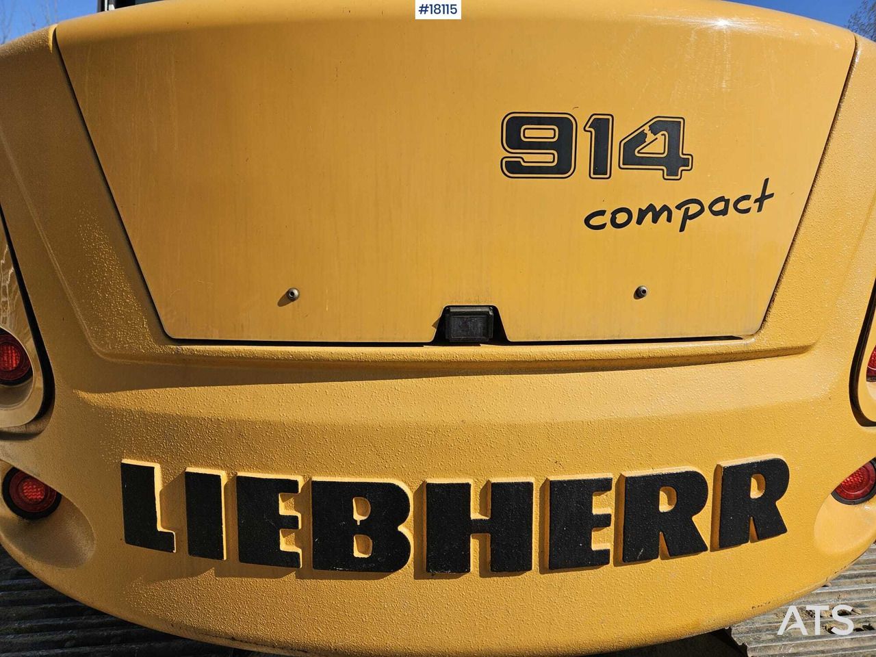 2016 Liebherr R914COMPACT Crawler Excavator