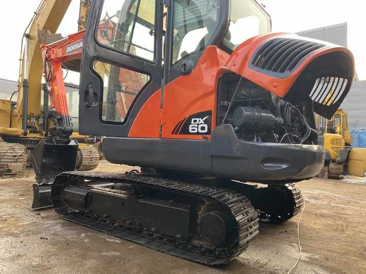2022 Doosan DX225 Crawler Excavator