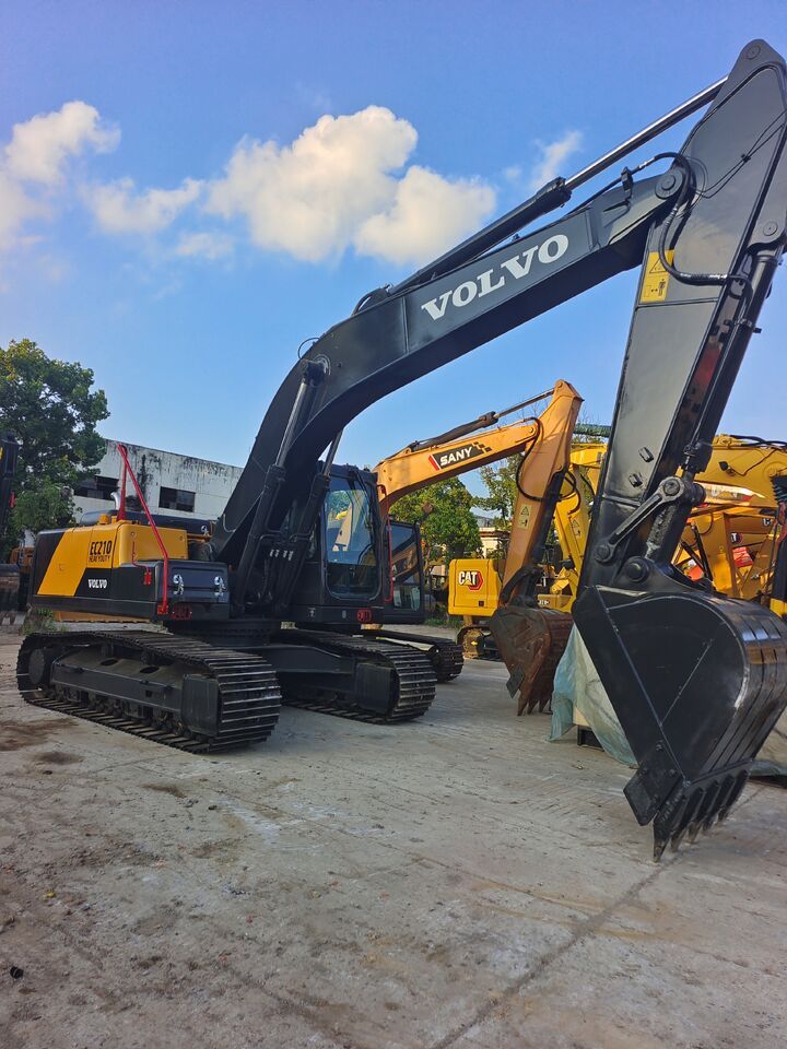 2024 Volvo EC210D Crawler Excavator