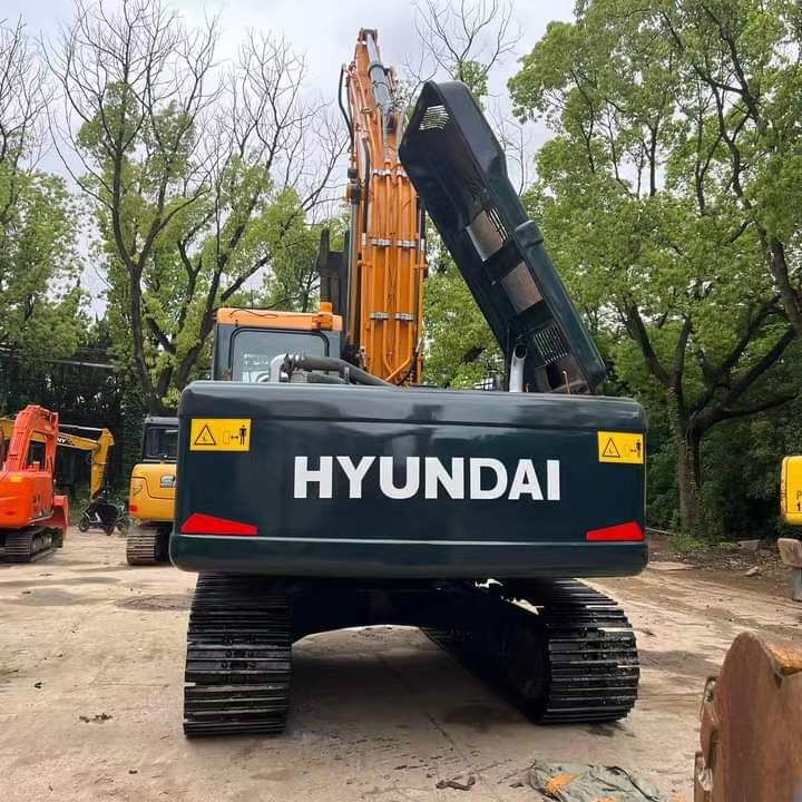 2021 Hyundai R220LC-9S Crawler Excavator