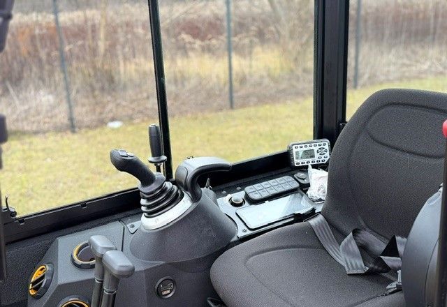 2022 JCB 19C-1 Mini Excavator