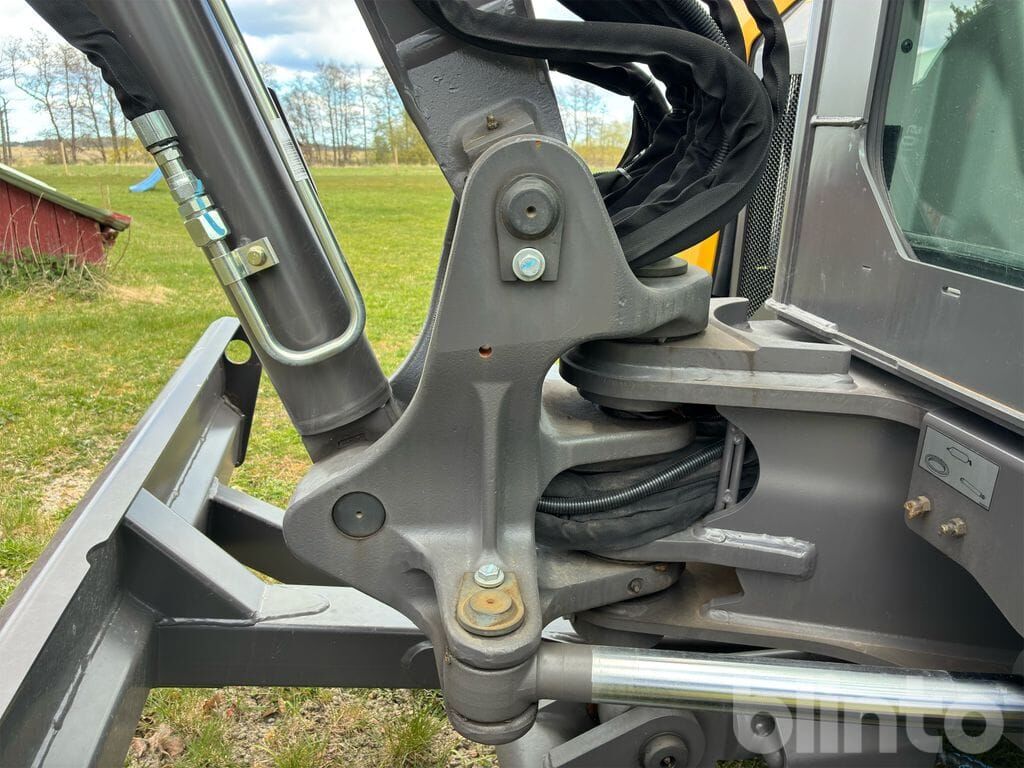 2024 Volvo ECR40F Mini Excavator