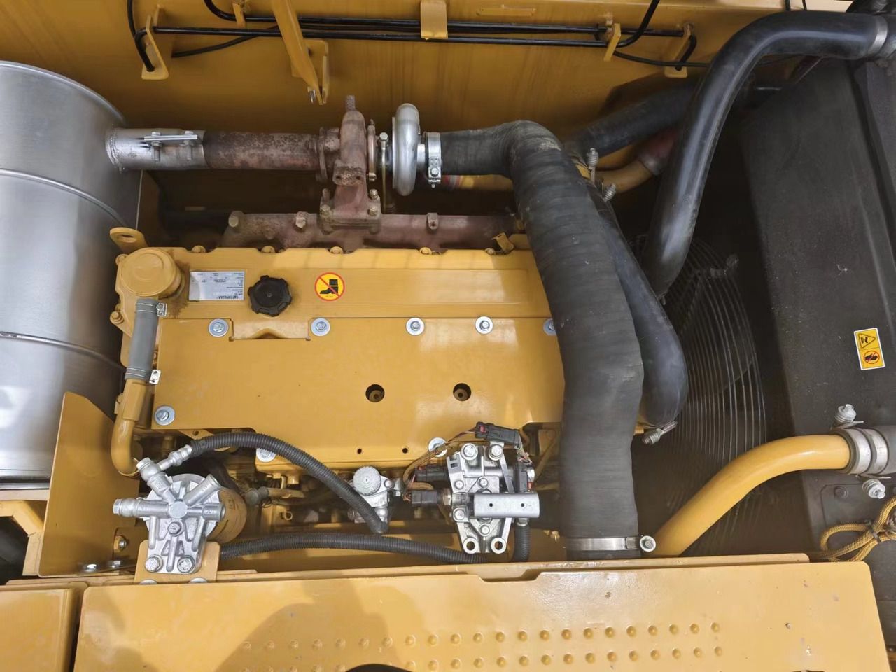2020 Caterpillar 320D Crawler Excavator