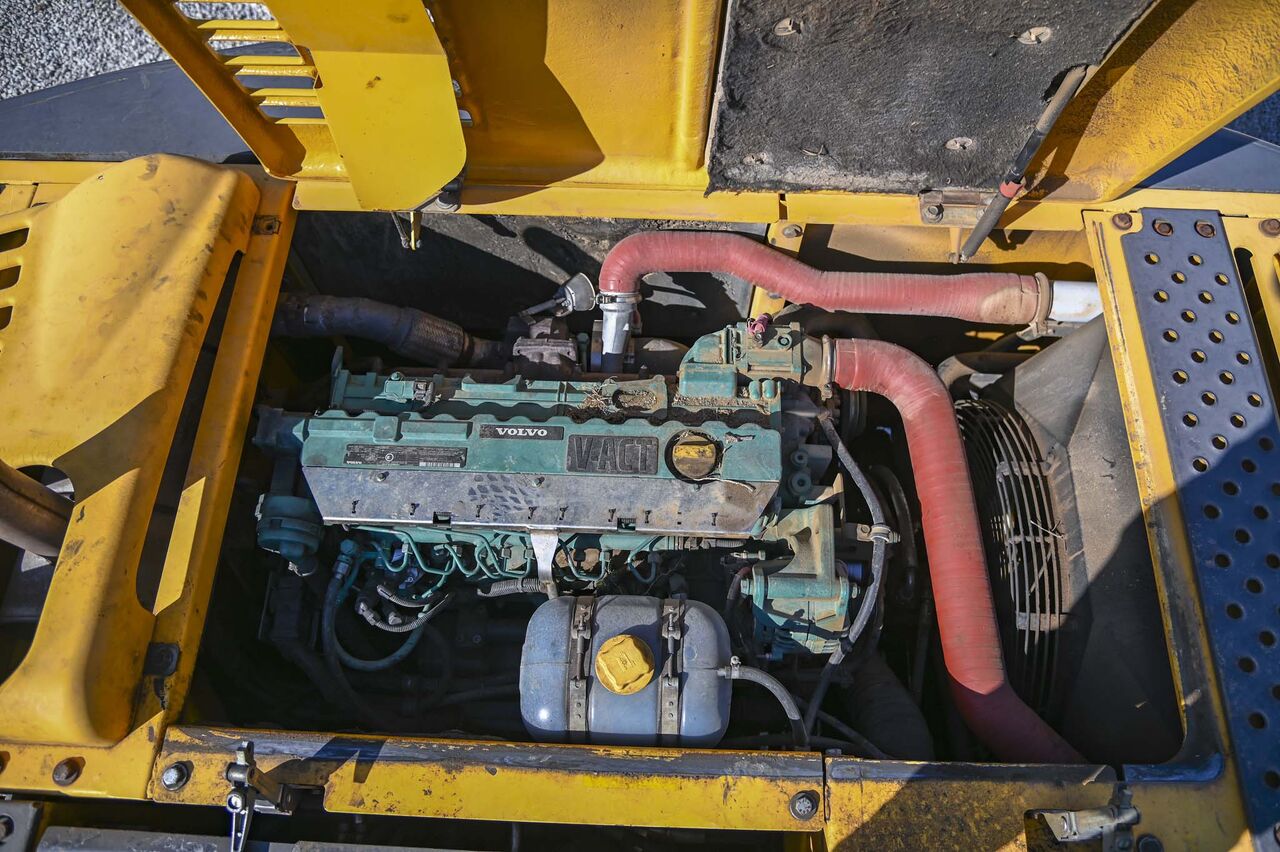2007 Volvo EC210CNL Crawler Excavator
