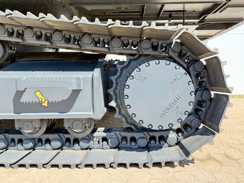 2025 Hyundai R210 Crawler Excavator