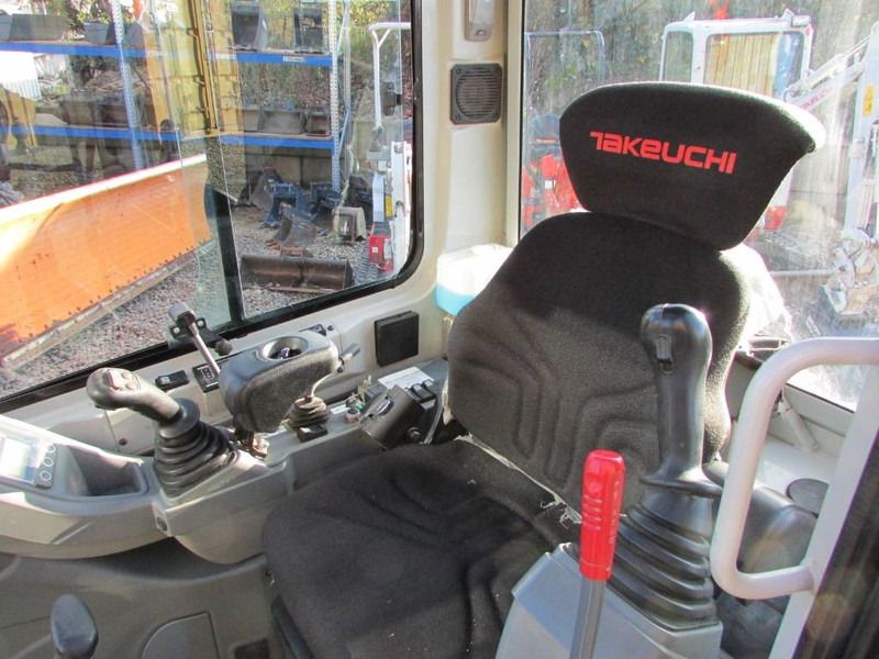2021 Takeuchi TB225 V3 Mini Excavator