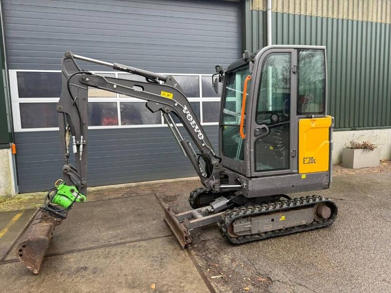 2019 Volvo EC20E Mini Excavator