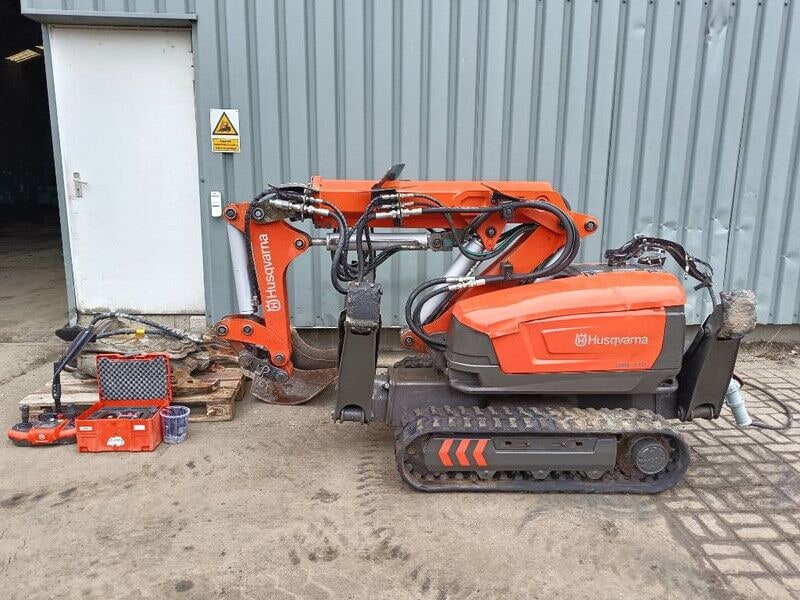 2009 Husqvarna DXR 310 Crawler Excavator