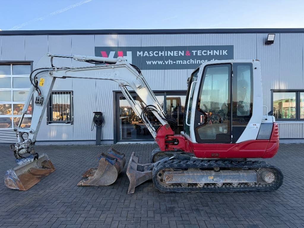 2017 Takeuchi TB250 Mini Excavator