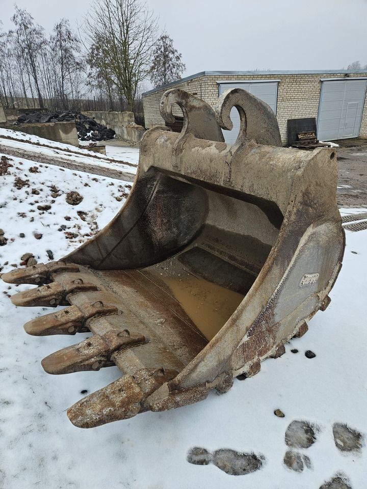 2016 Volvo EC380EHR Demolition Excavator