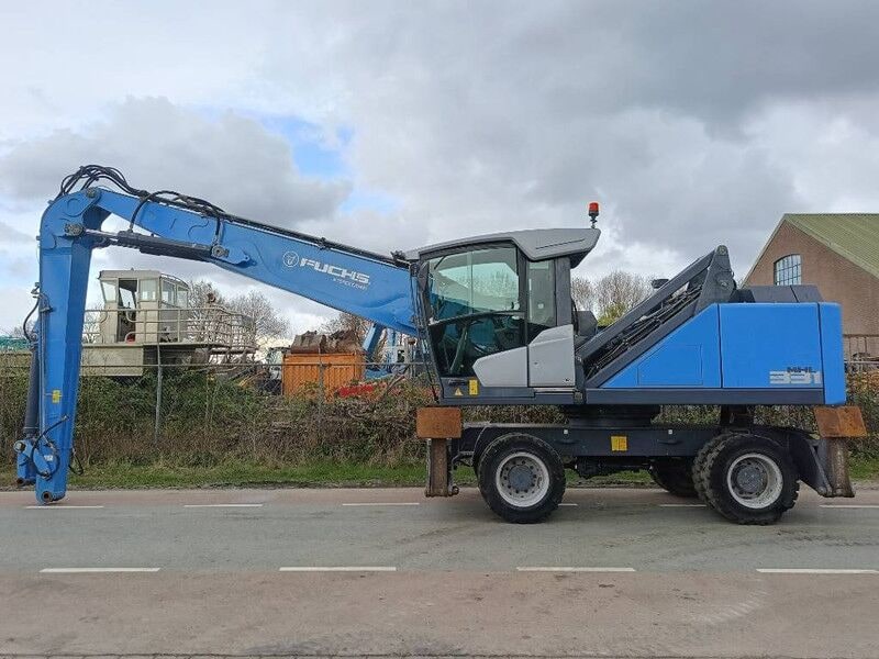 2019 Fuchs MHL331 Material Handler
