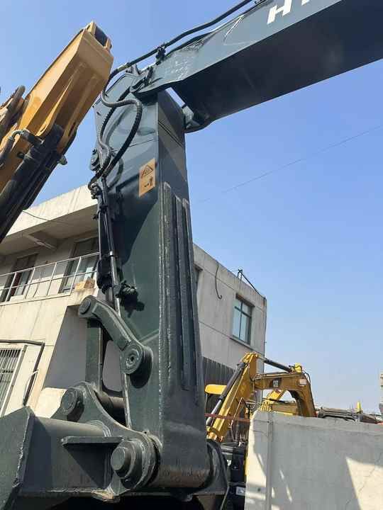 2021 Hyundai 305 Crawler Excavator