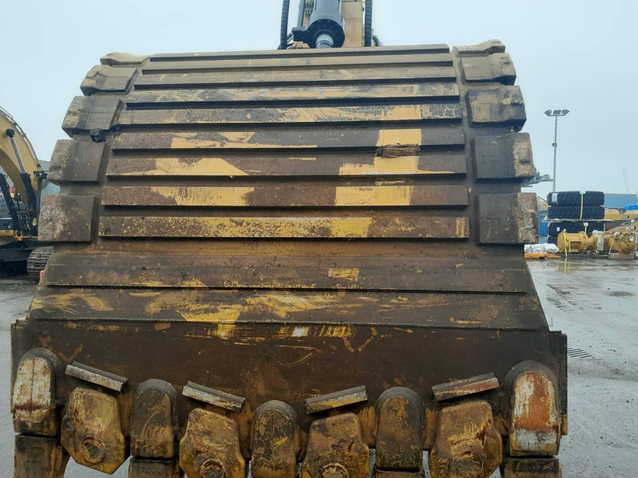 2019 Caterpillar 6015B Crawler Excavator