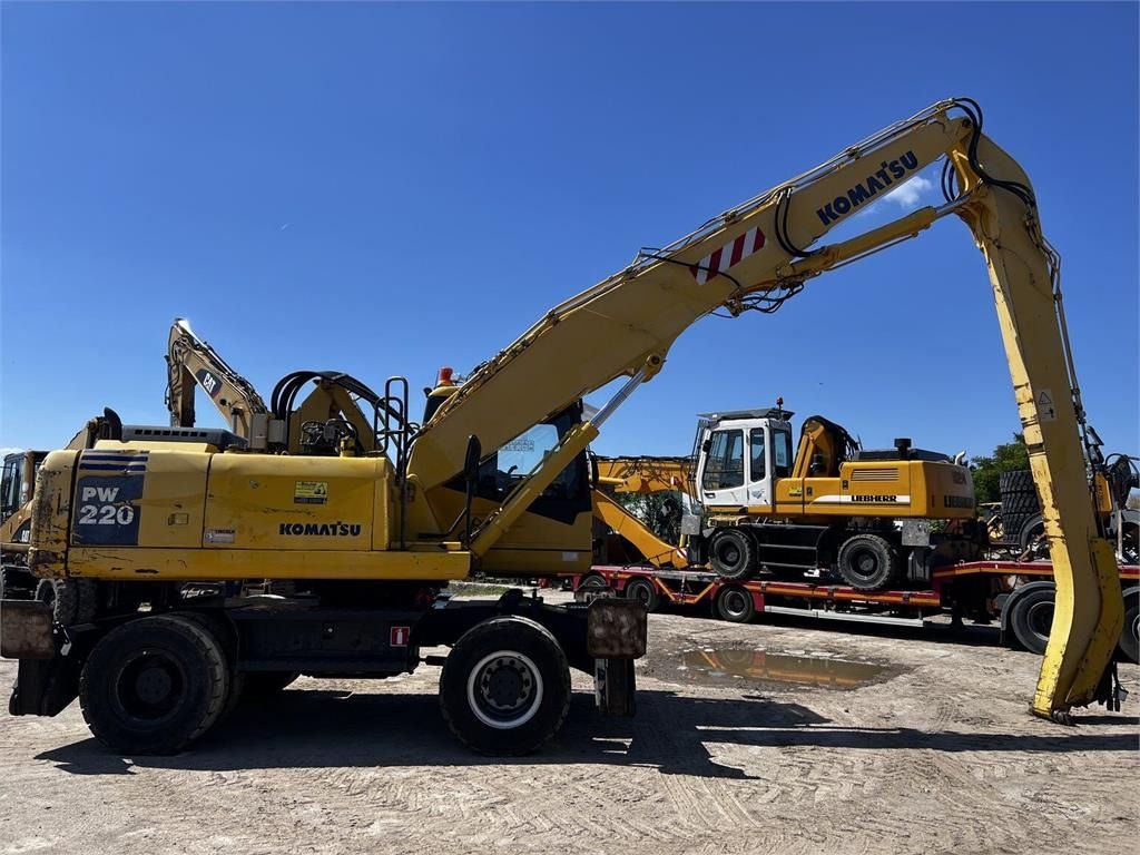 2006 Komatsu PW220MH Material Handler