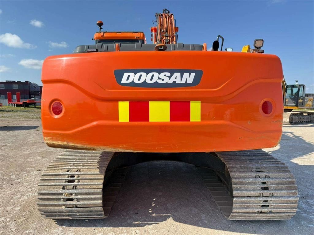 2011 Doosan DX225LC Crawler Excavator