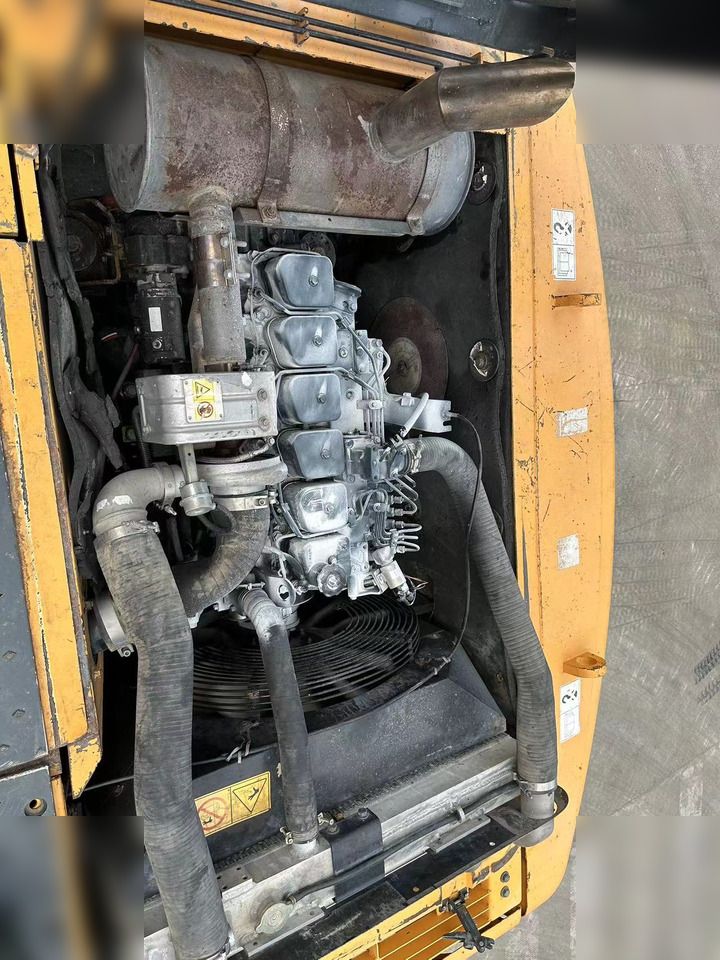 2019 Hyundai R210W-9 Wheel Excavator