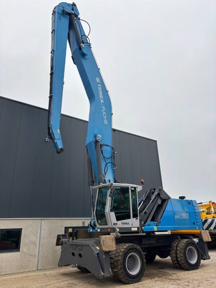 2013 Fuchs MHL380 Material Handler