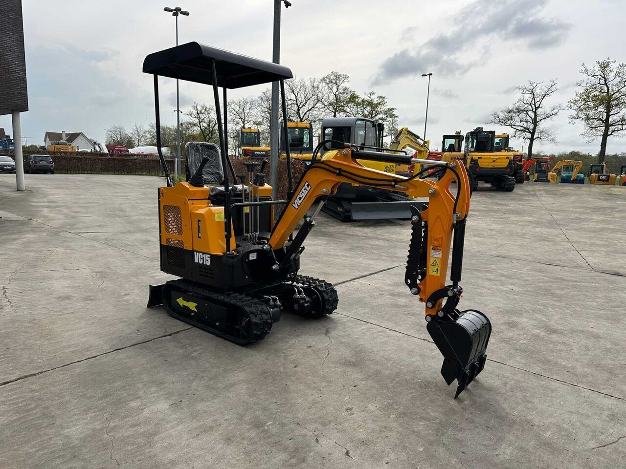 2025 Vicsec VC15-Y Mini Excavator