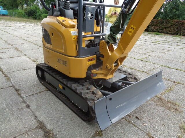 2021 XCMG XE18 Mini Excavator