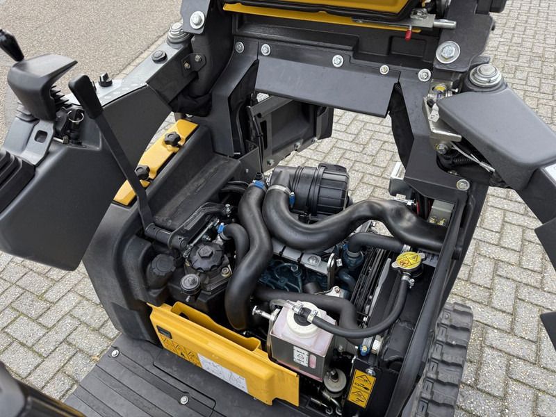 2025 New Holland E12D Mini Excavator