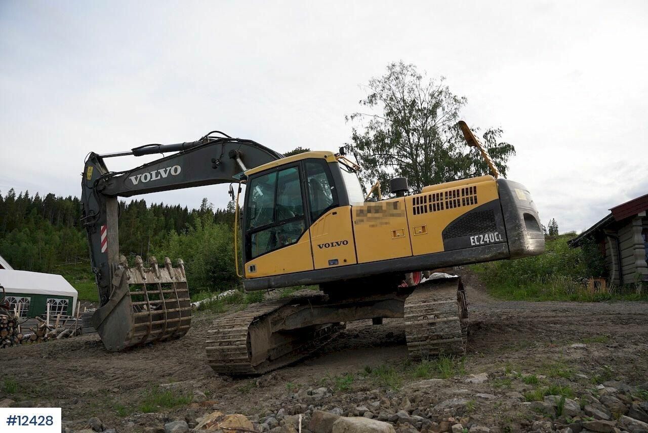 2008 Volvo EC240CL Crawler Excavator