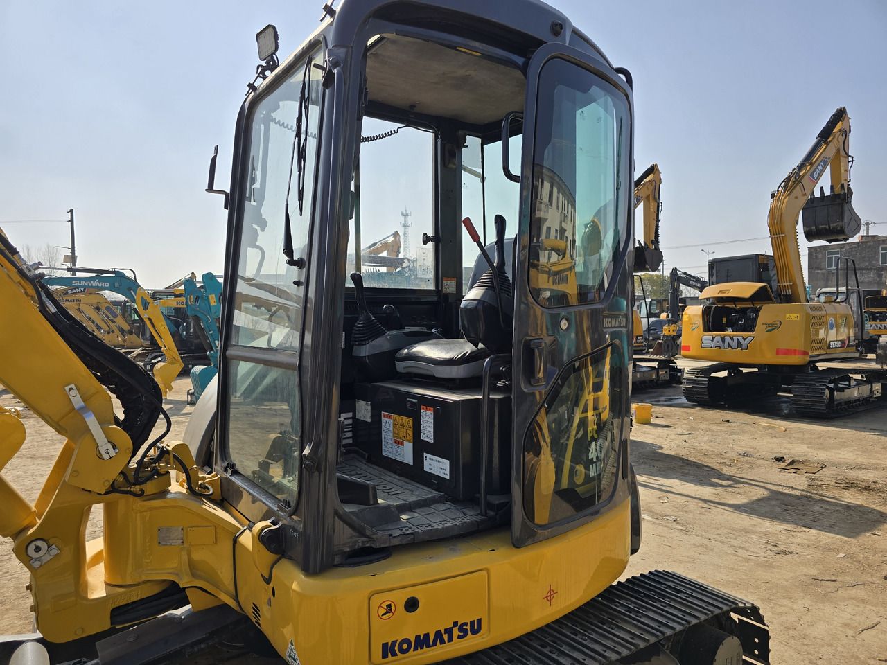 2024 Komatsu PC40 Mini Excavator