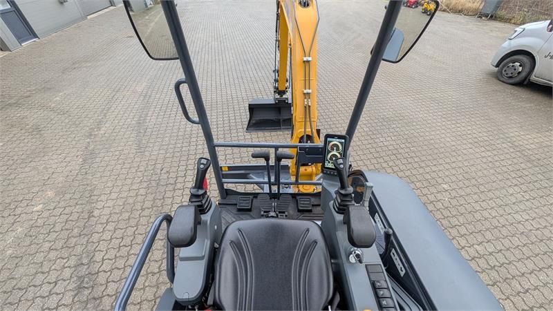 XCMG XE27E Mini Excavator