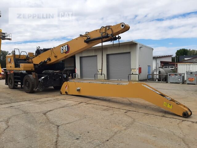 2022 Caterpillar MH3040-07A Material Handler