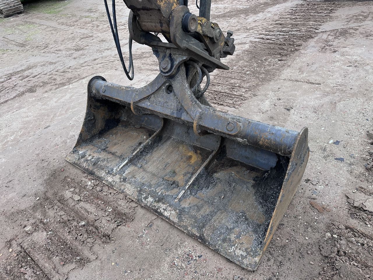 2011 Liebherr R900C LITRONIC Crawler Excavator