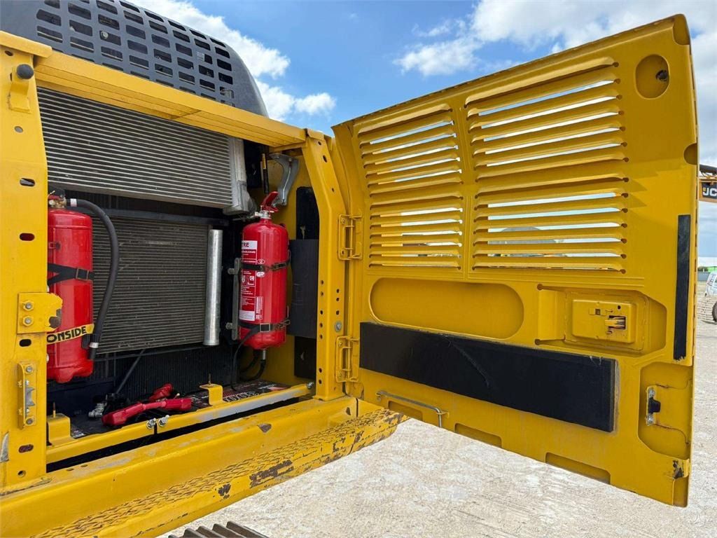 2012 Komatsu PC240LC-10 Crawler Excavator