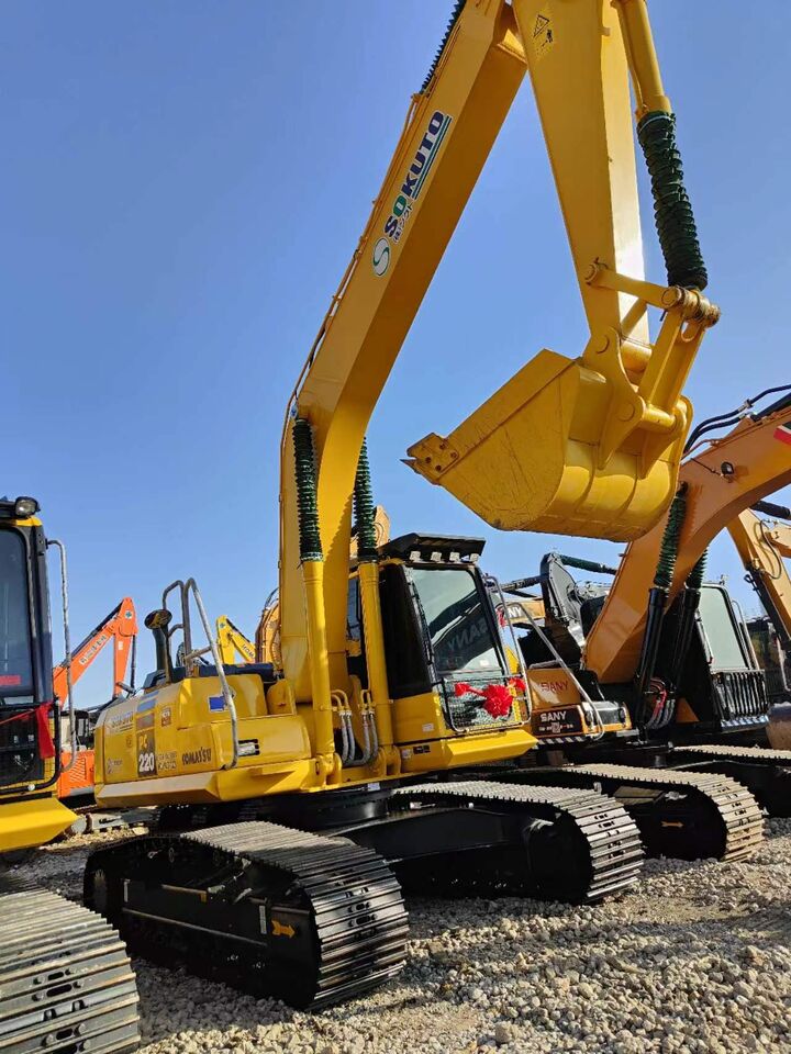 2023 Komatsu PC220-8 Crawler Excavator