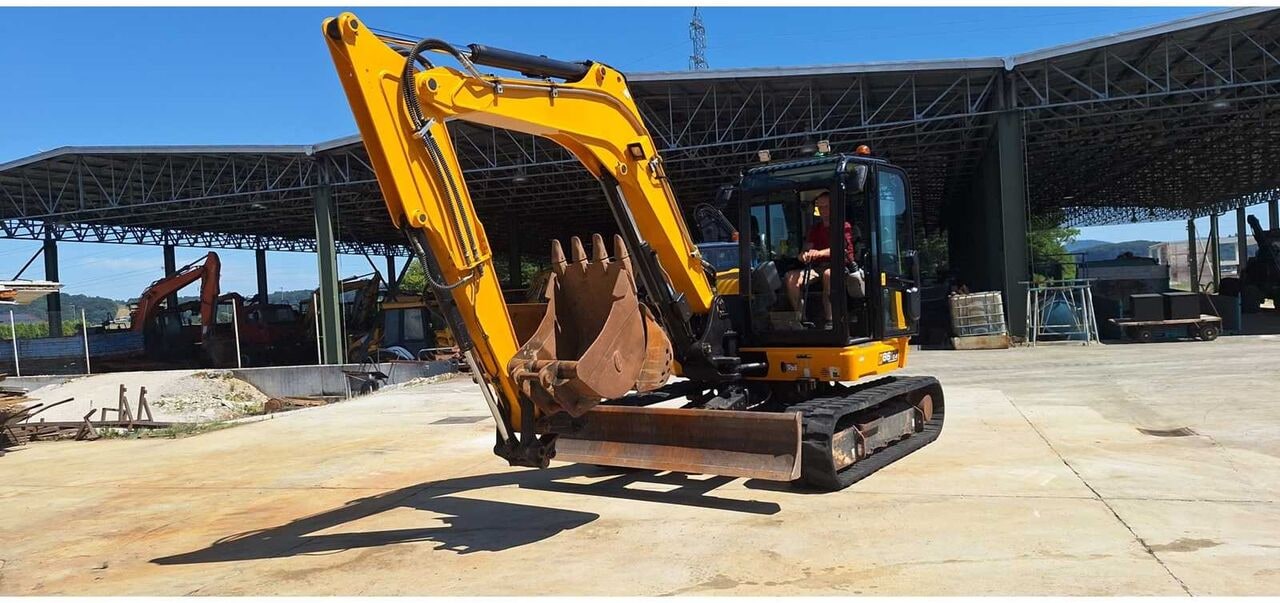 JCB 86C-2 Crawler Excavator