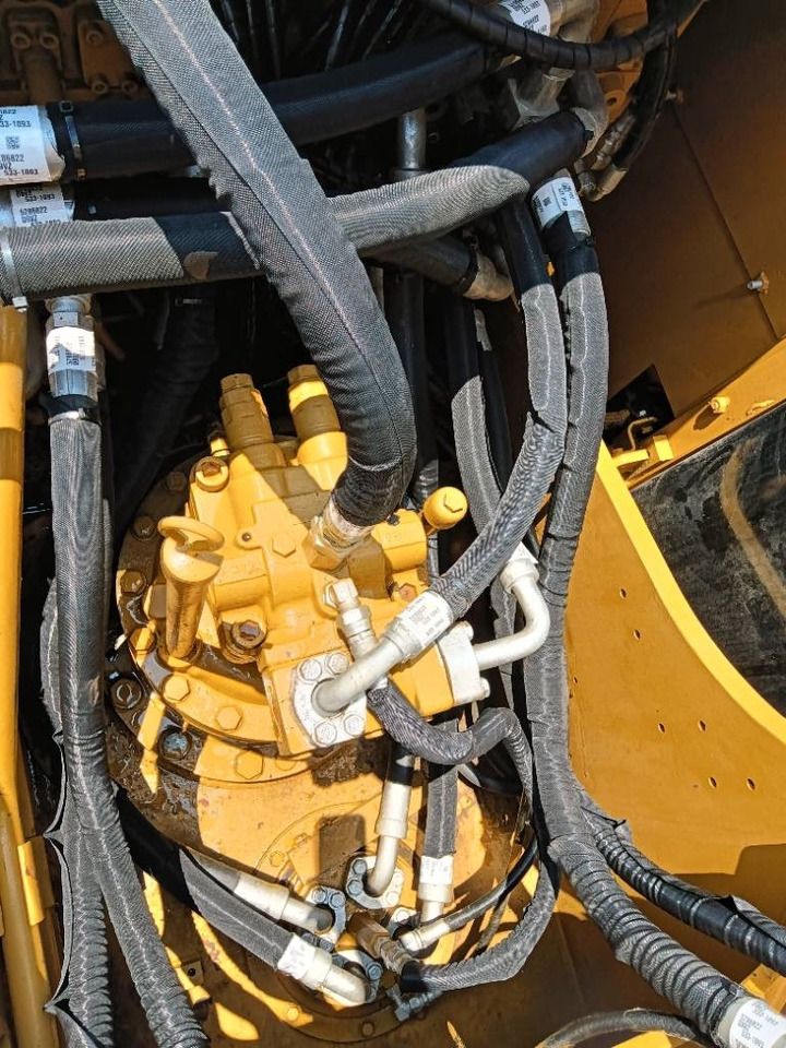 2024 Caterpillar 320D Crawler Excavator
