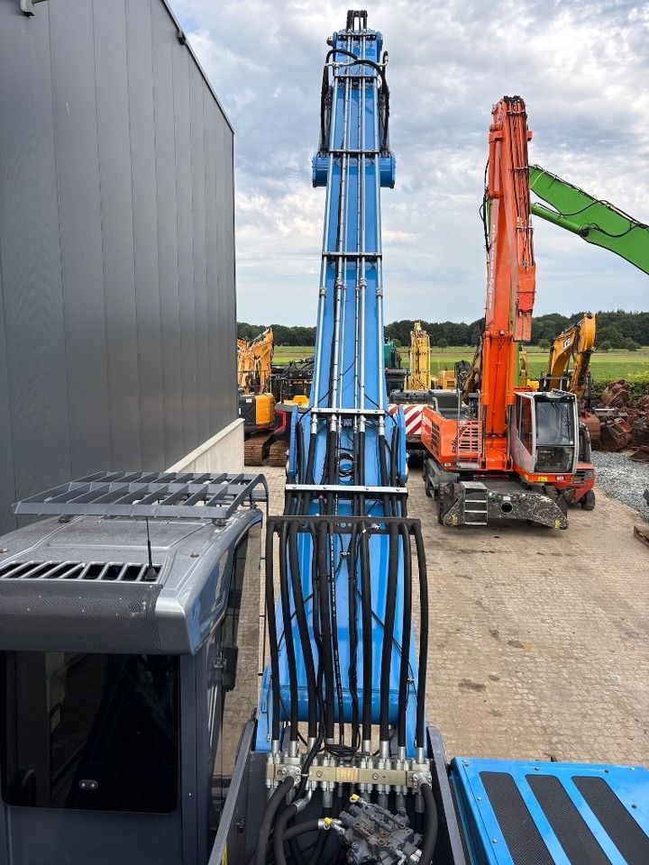 2022 Fuchs MHL350F Material Handler