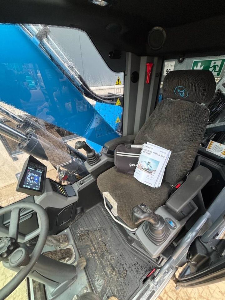 2022 Fuchs MHL320F Material Handler