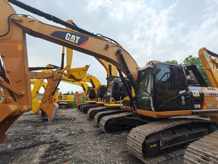 2022 Caterpillar 329D гусеничний екскаватор 2022 Caterpillar 329D гусеничний екскаватор