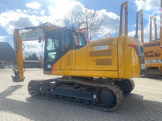 2025 LiuGong 922F Crawler Excavator