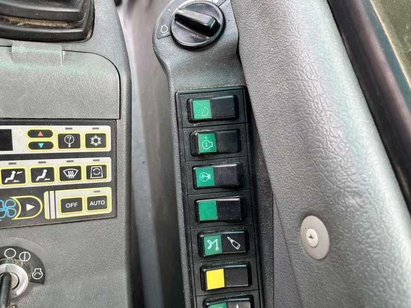2005 Volvo EC140BLC Crawler Excavator