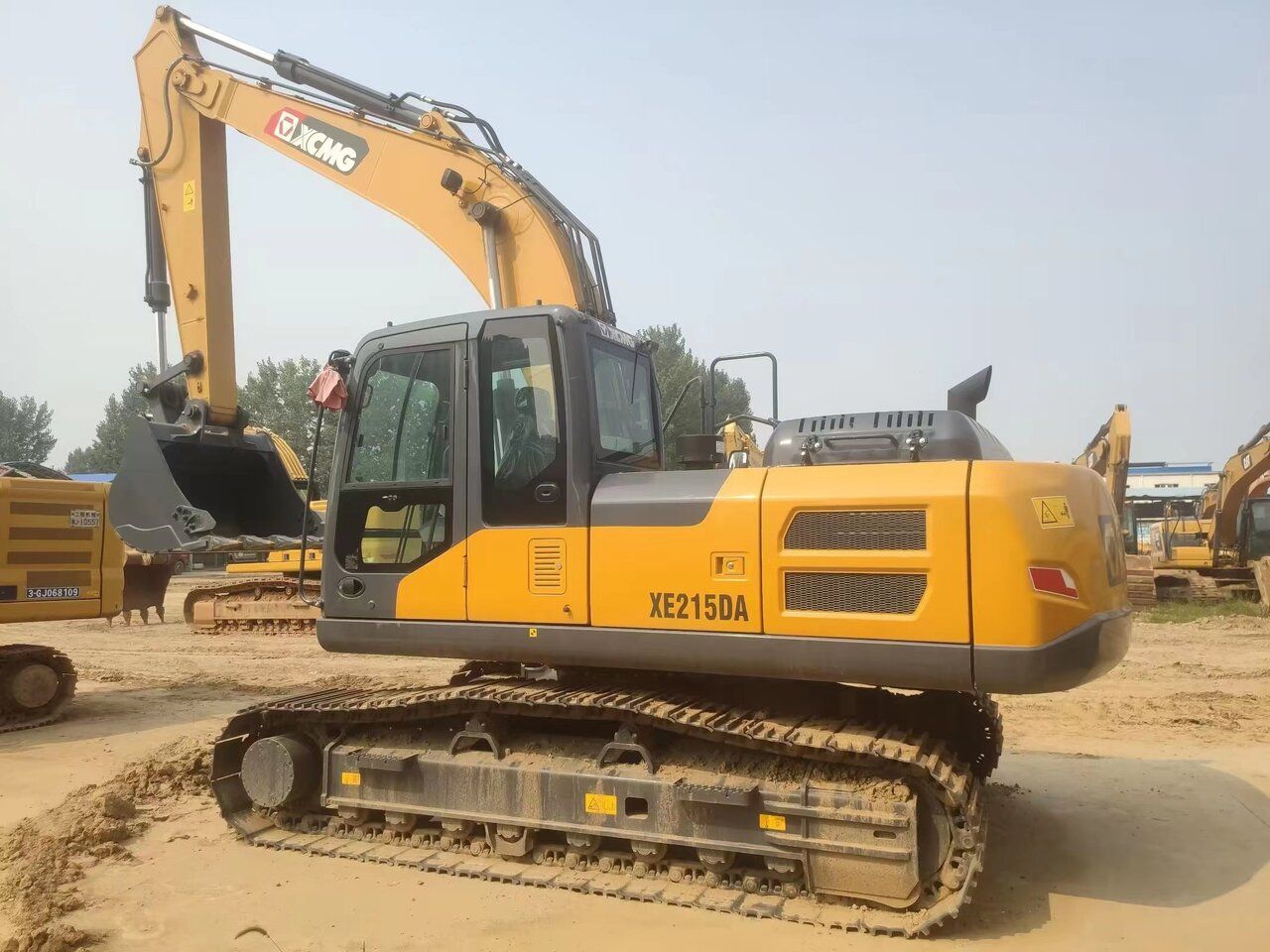 2021 XEMG XE215DA Crawler Excavator