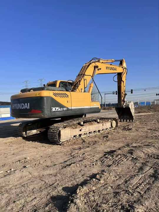 Hyundai 305-9 Crawler Excavator