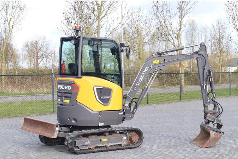 Volvo ECR25 Electric | JECR25D | Tiltbucket | Bucket (2021)