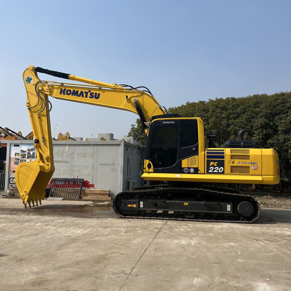 2023 Komatsu PC220-8 Crawler Excavator