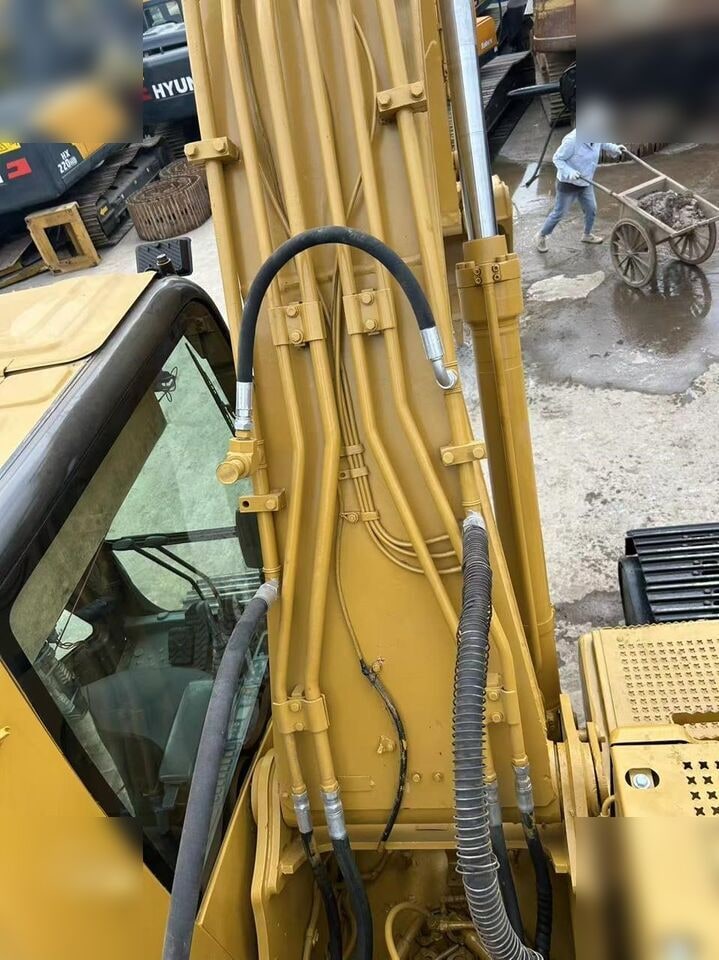 2024 Caterpillar 320CL Crawler Excavator