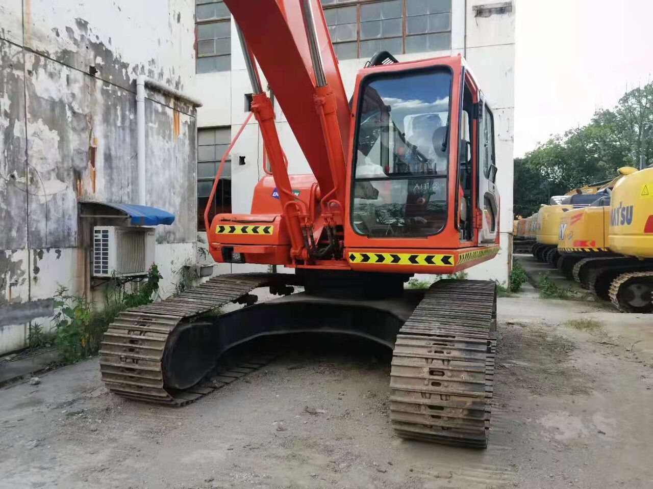 2022 Doosan DH220LC-7 Crawler Excavator