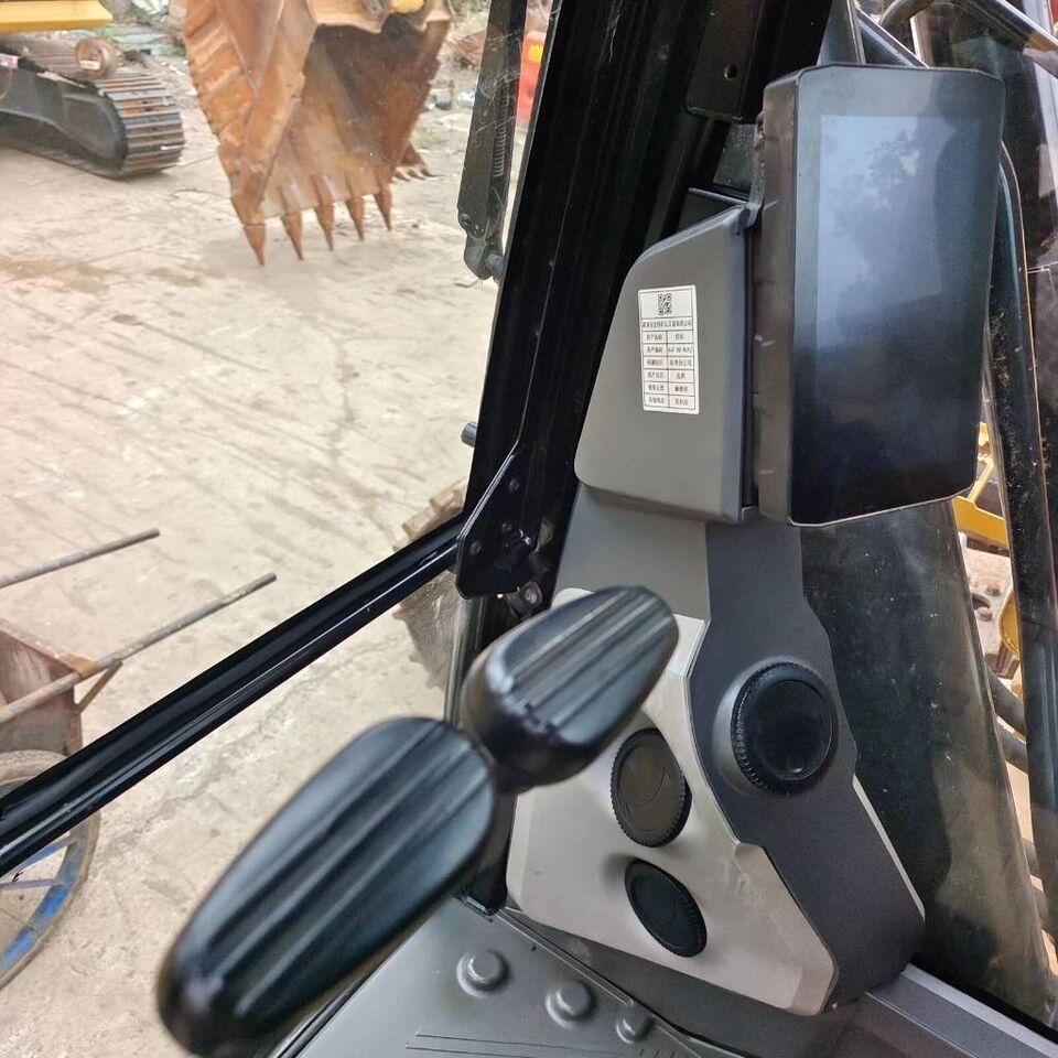 2024 Caterpillar 320D2 Crawler Excavator