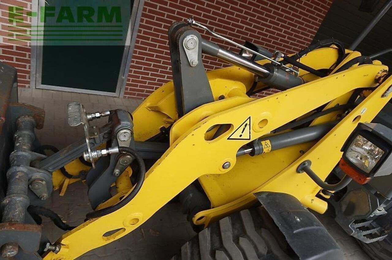 2016 Weidemann WACKER WL32 Mini Excavator