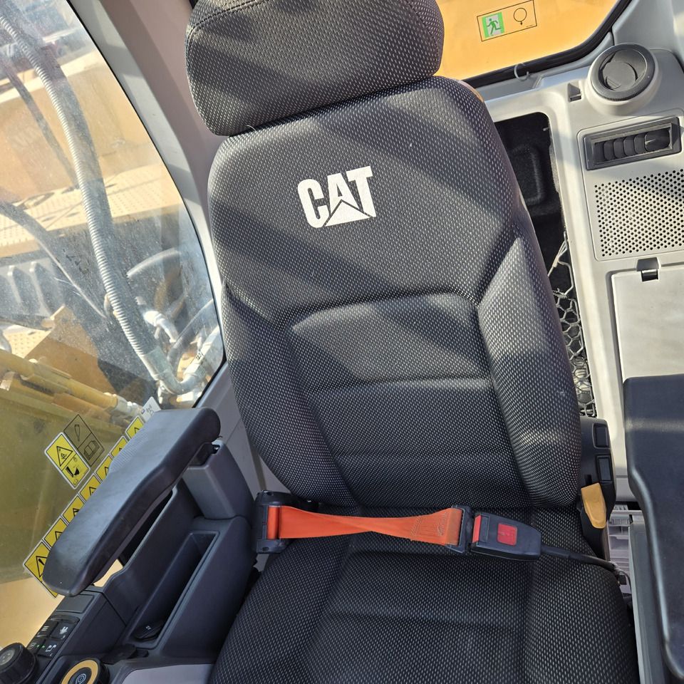 2023 Caterpillar 323GC Crawler Excavator
