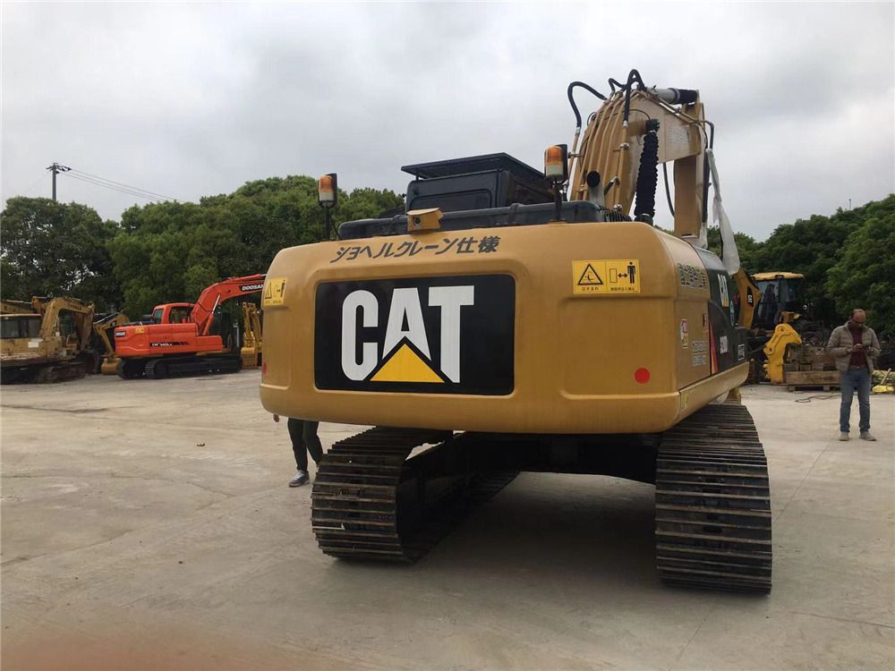 2023 Caterpillar 320D2 Escavadora de Rastos