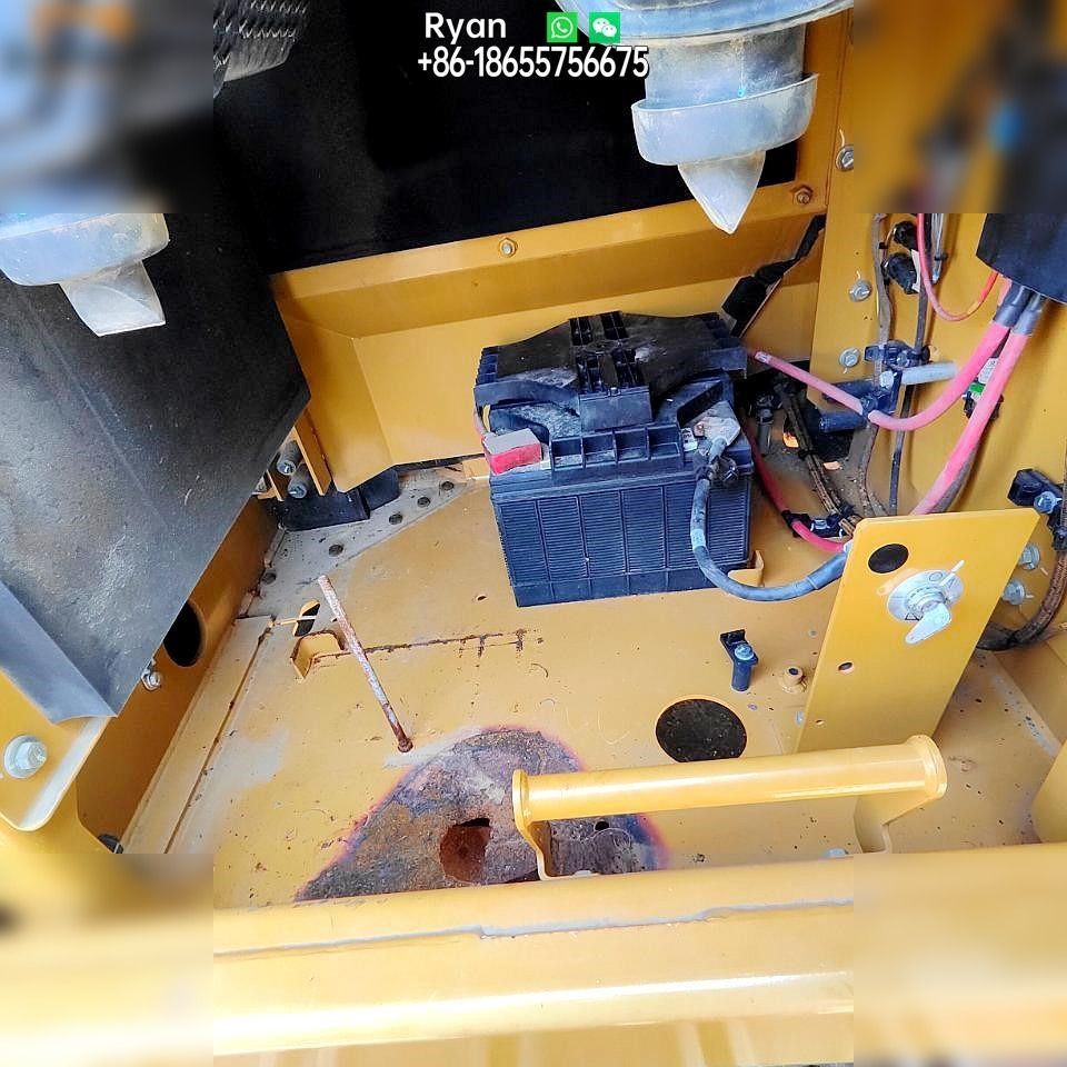 2022 Caterpillar 352 Crawler Excavator