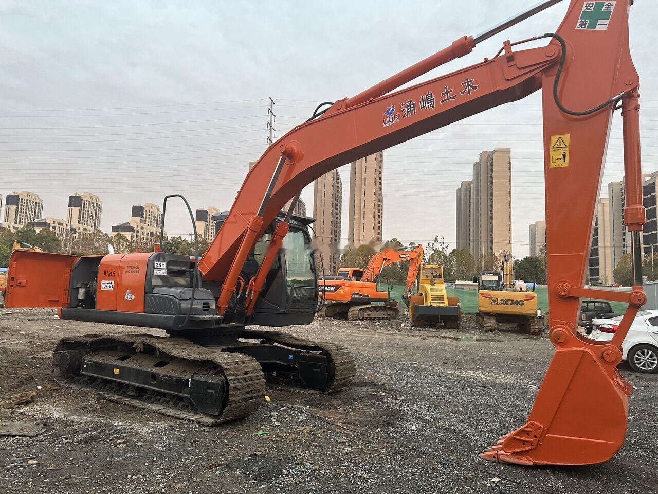 2018 Hitachi ZX200-3 Crawler Excavator